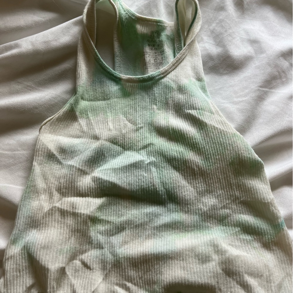 Cropped tie-dye tank top